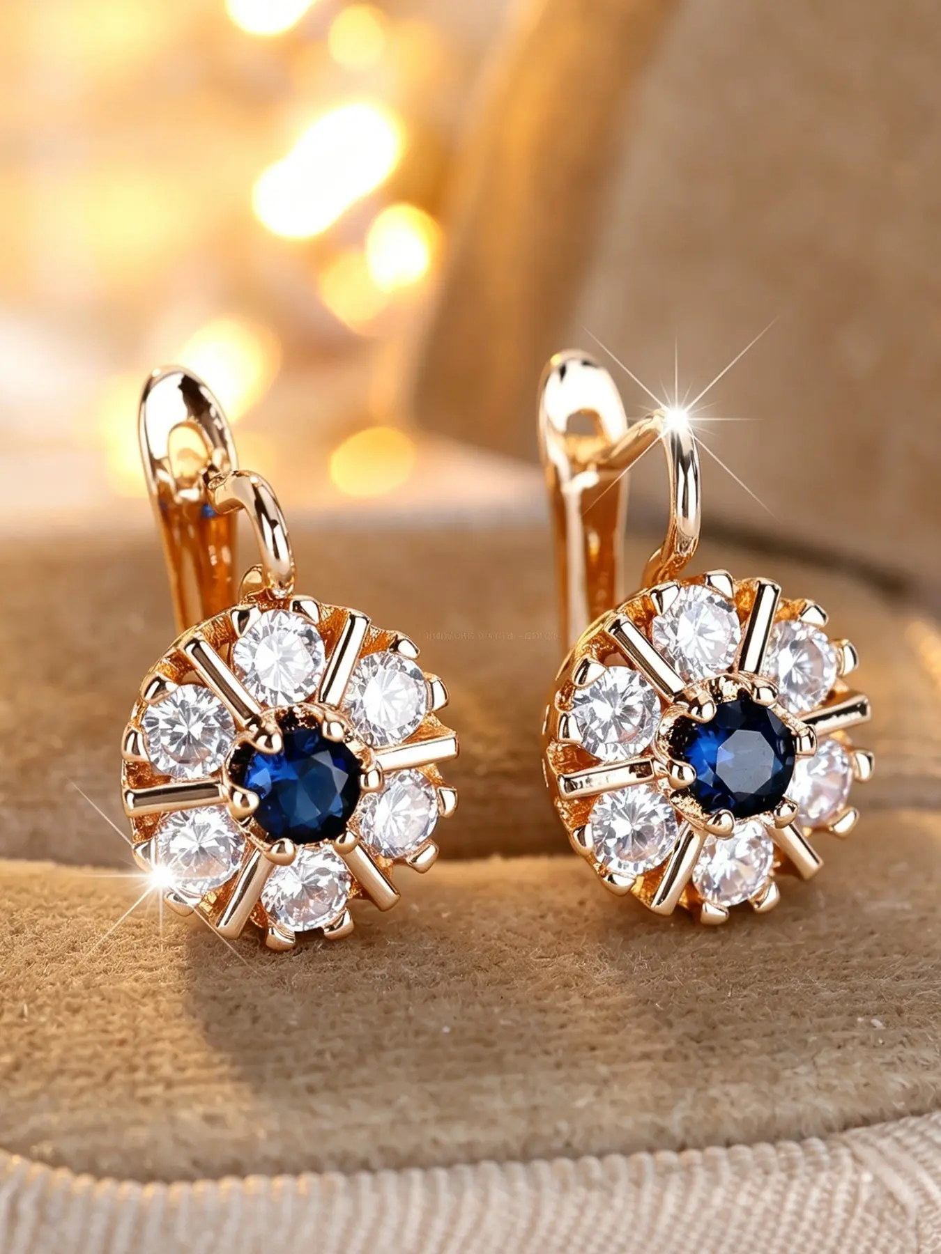 Luxurious Zircon Flower Design Earrings, Elegant Artificial Zircon Jewelry, Fashionable Daily Wear, Versatile and Stylish Ear Accessories