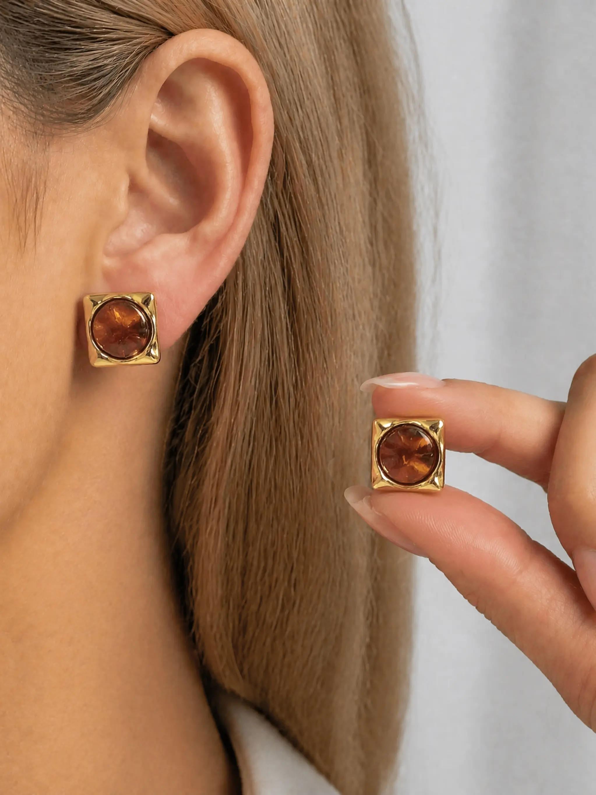 French Vintage Amber Earrings, Solid Square Gold Frame, Gradient Amber Studs, Elegant Birthday Gift for Her