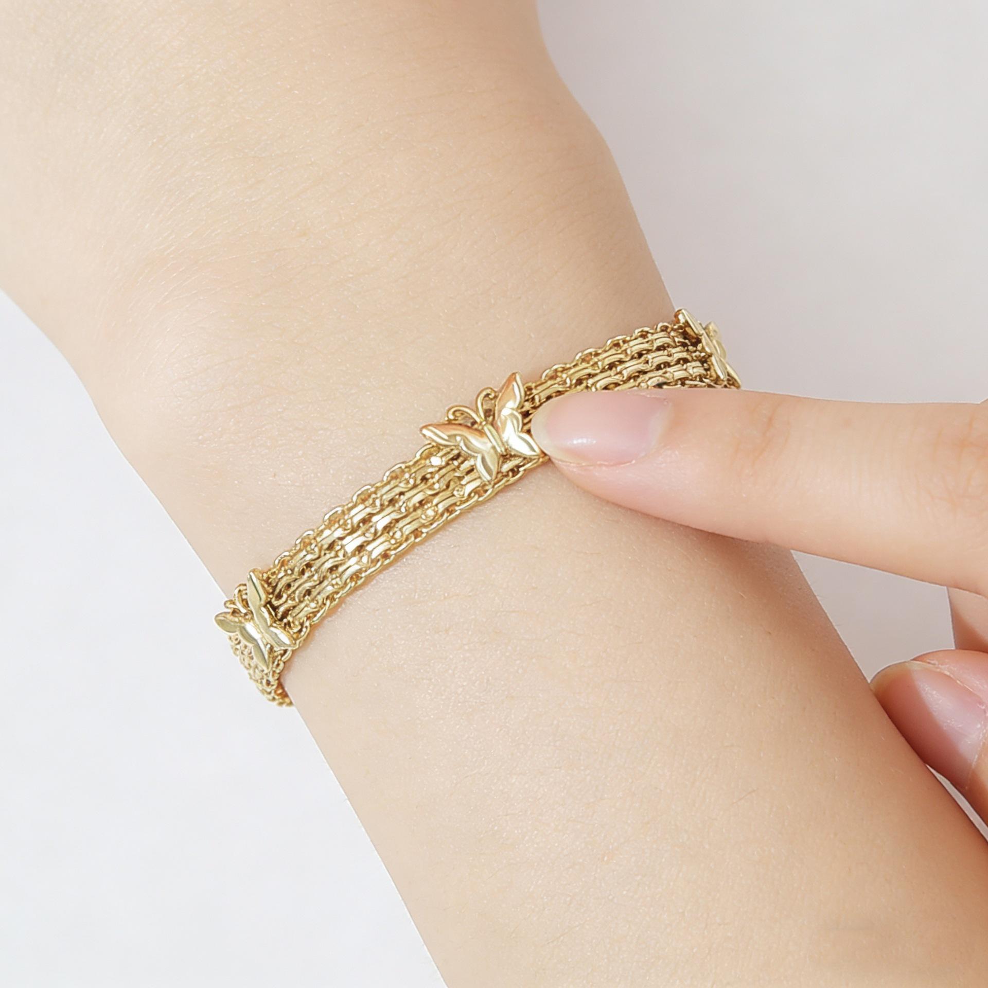 Butterfly Charm Bracelet for Women, Perfect Bestie Gift & Friendship Jewelry, Cute Dainty Everyday Accessory for BFF & Soul Sisters