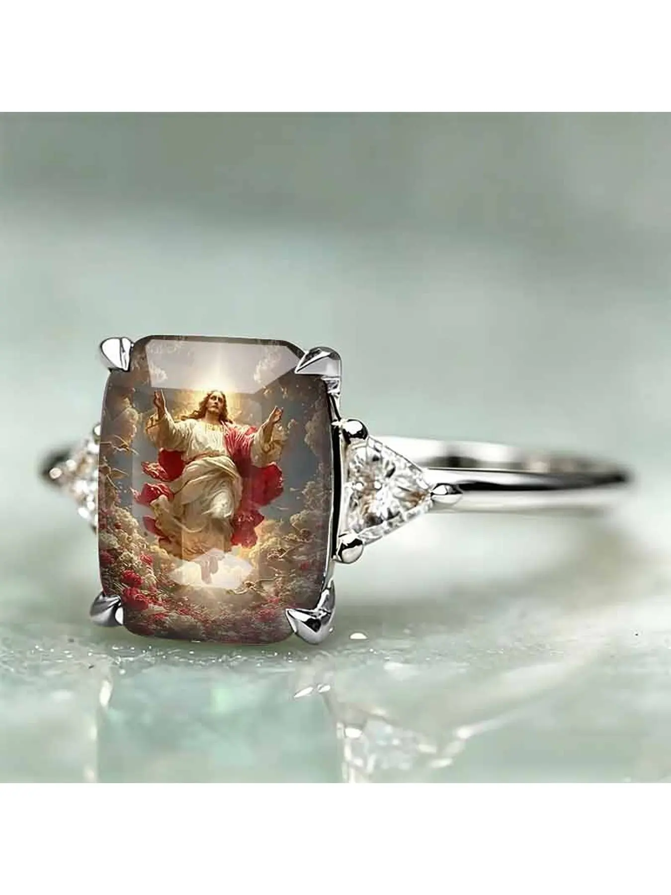 Jesus portrait color-printed silver ring, retro religious-style triangle-shaped diamond ring