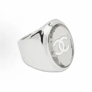 Pre-owned White Double C Mirror Ring p225992216