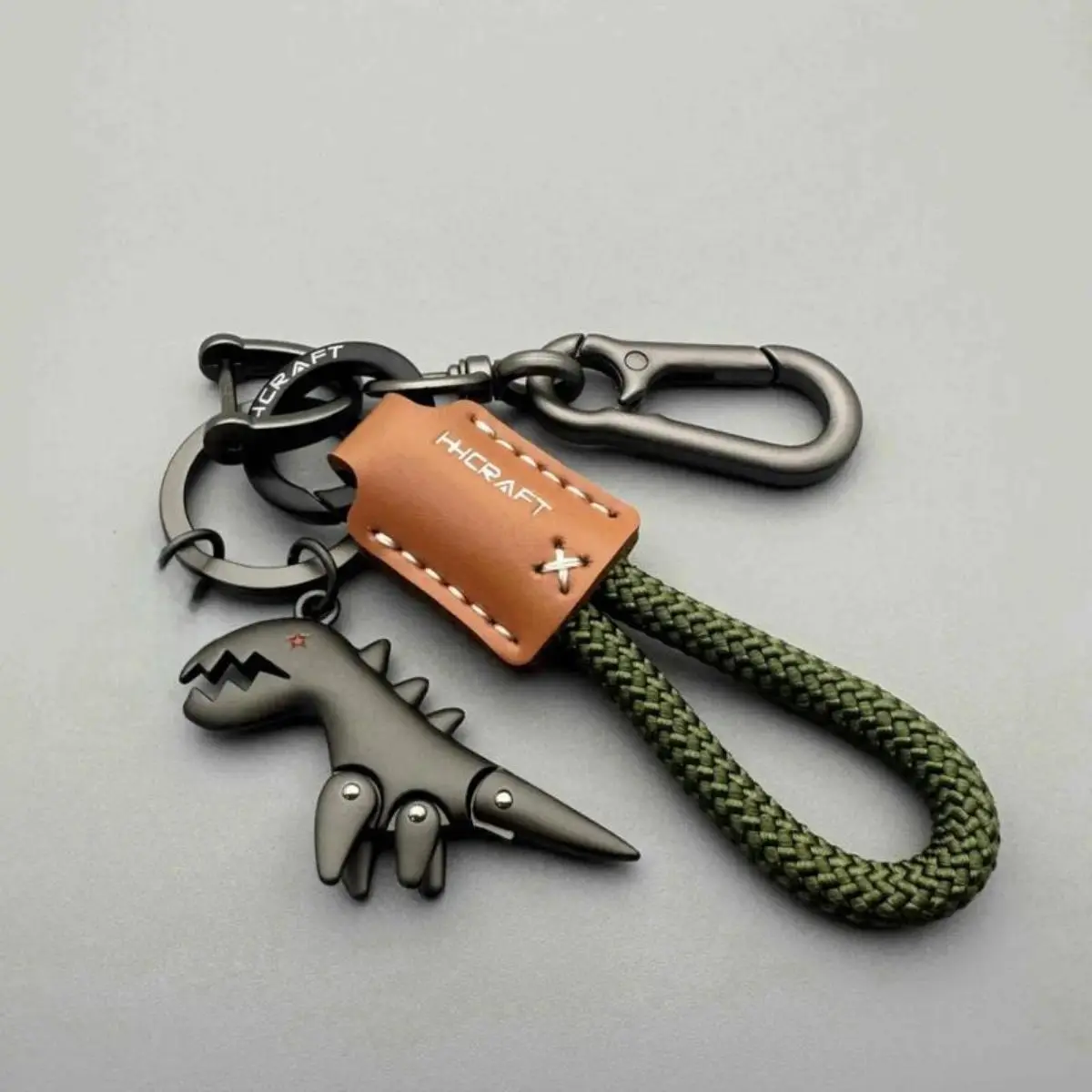 Minimalist Woven Leather Keychain for Men, Durable Key Fob for Motorcycle & Car Keys, EDC Accessory & Handbag Pendant Gift, Unique Gifts, Keychain For Boyfriend, Fob Shape, Key Tag, Everyday Carry