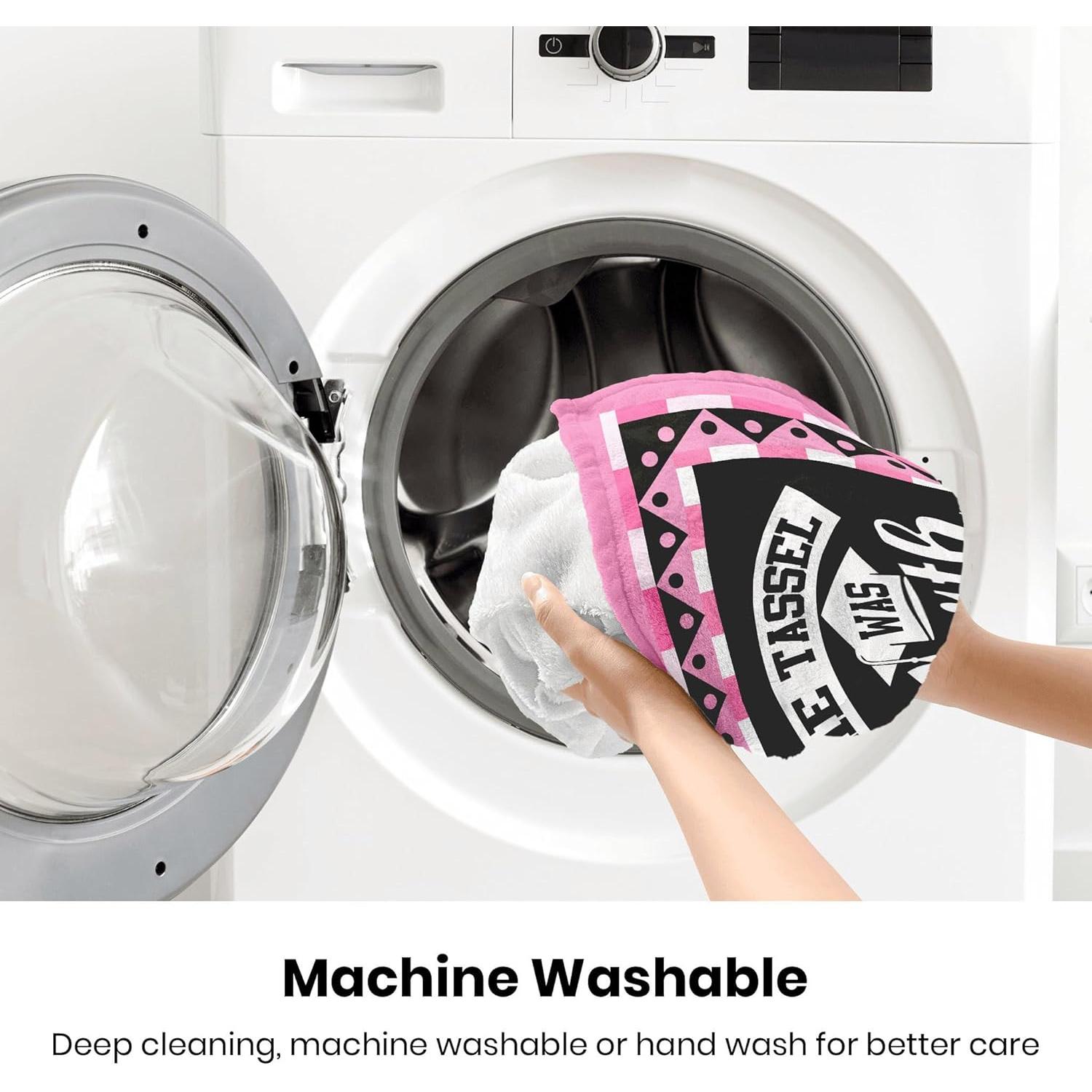 Graduation Gifts for Her Class of 2026, Pink Graduation Blanket for Girls Daughter Granddaughter, Inspirational College High School Grad Throw Blanket, Congratulations Gift