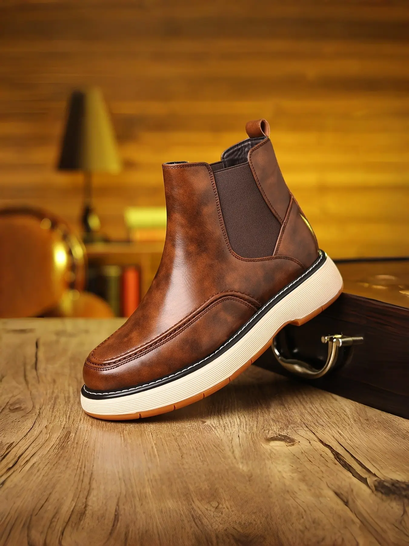 Vintage PU Leather High Top Work Boots, Layered Thick Sole, Height Boosting, Fall Winter Fashion, Versatile for Coats and Jeans