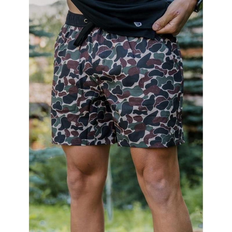 Everyday Short Classic Athletic Shorts In White Camo, Duck Camo, Fitted Trend Mid Waist Shorts For Men..