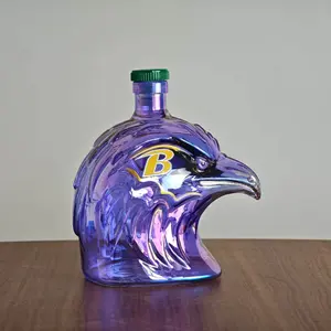Gradient Crow Head Glass Liquor Bottle, Bar Decorative Collectible Ornament, Unique Wine Bottle Design, Perfect Gift Idea