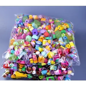 100Pcs/lot Many Styles Miniature Shopping Fruit Dolls Action Figures For Family Kid's Christmas Gift Playing Toys Mixed Seasons