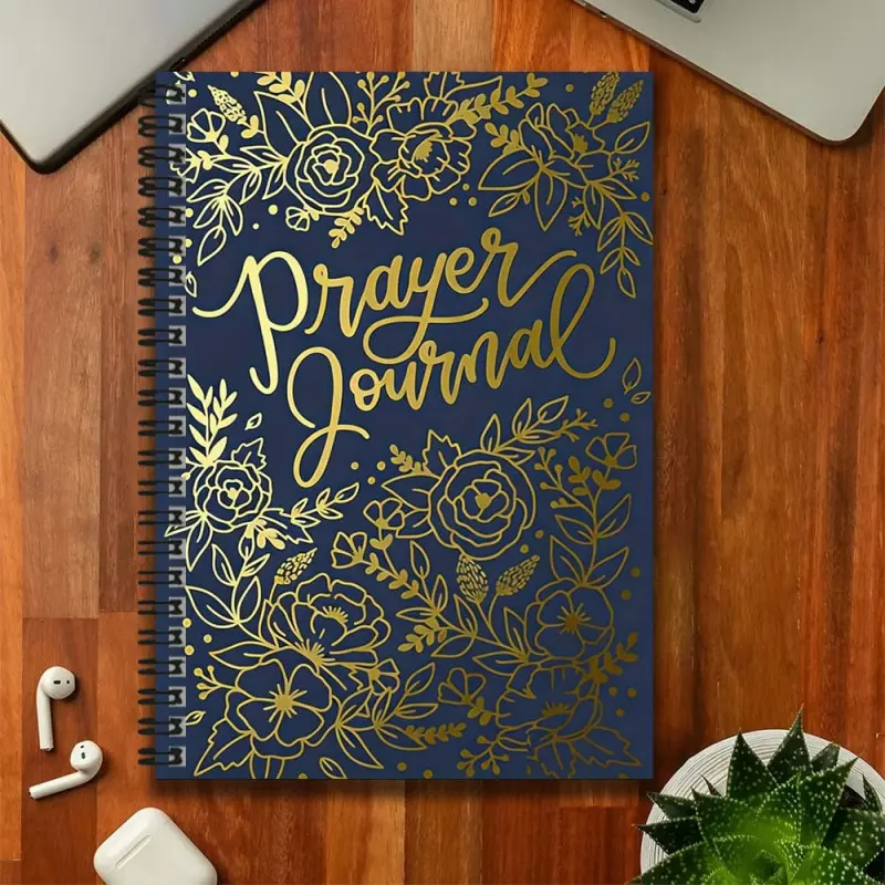 An elegant floral gold-stamped cover spiral-bound notebook, a great companion for work and study, suitable for daily planning and note-taking. Elegant design adds a sense of ceremony to the diary. The perfect gift choice for graduation ceremonies, birthda