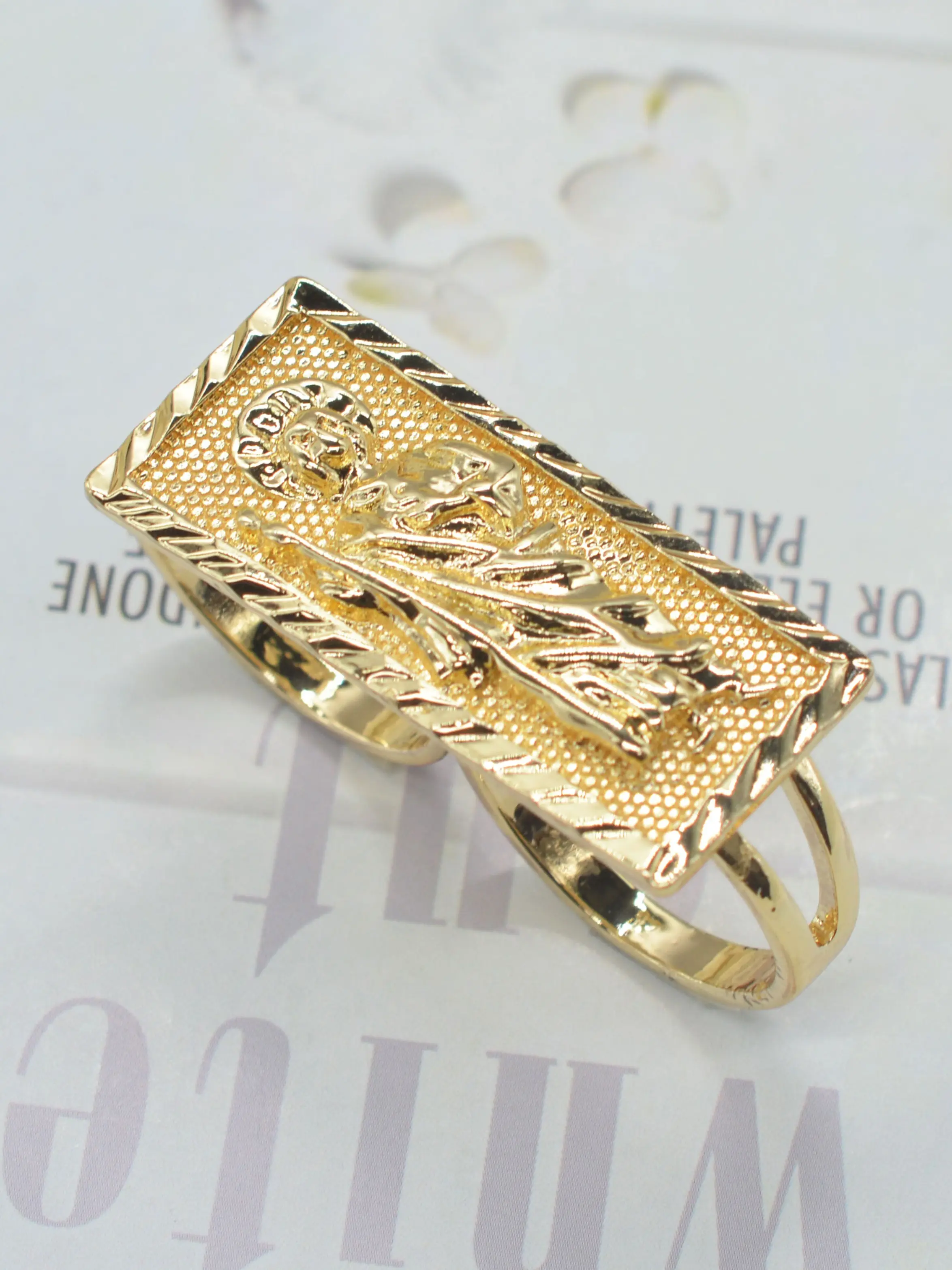 1pc 14k Gold-Plated European and American Retro Religious Style St. Jude Icon Nugget Two-Finger Ring, Unisex Design, Ideal for Believers' Birthdays, Easter, Christmas, and Anniversary Gifts Vintage Rings, Gold Color Rings