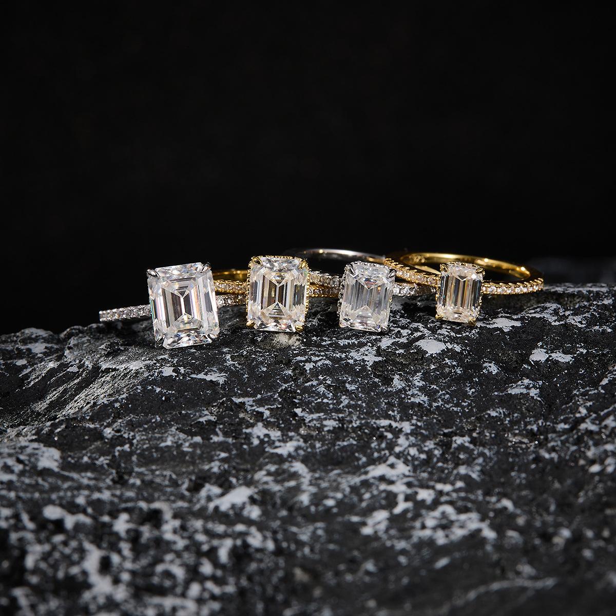 Loveden Sparkling 1-4ct Emerald Cut Moissanite Ring Women's Deluxe Engagement Ring S925 Silver Girls Wedding Gift Valentines Day