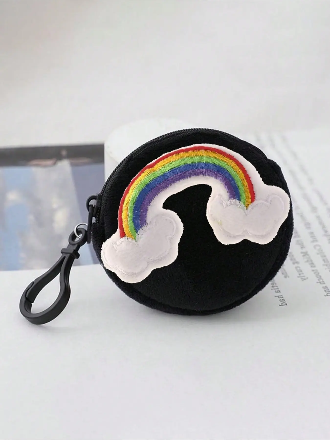 Cute Cartoon Rainbow Plush Wallet, Round Options, Soft Faux Fur, Hand Washable Zip Bag, Perfect Gift for Friends and Family