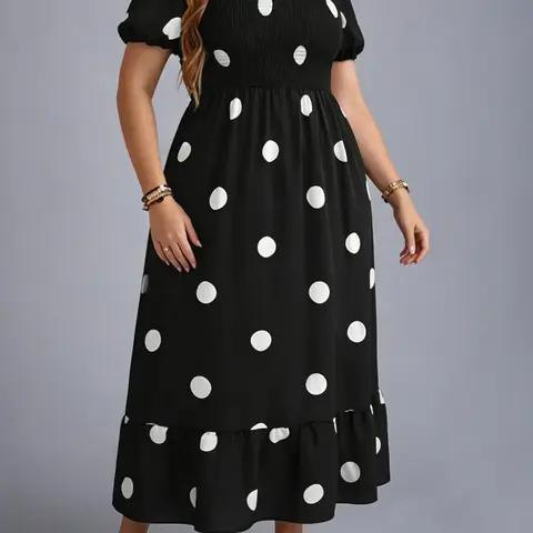 Plus-Size Women's French-Style Puff Sleeve A-Line Maxi Dress, All-Over Ditsy Floral Print, Square Neck Shirred Summer Dress, Casual Chic Style, Boho Fashion Dress