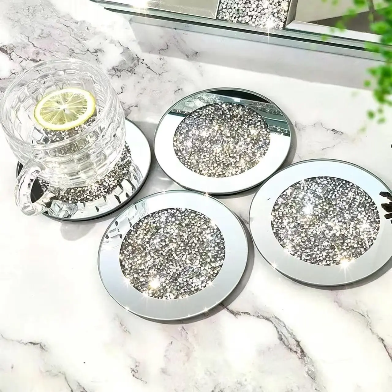Glass Mirrored Coaster 4 PC, Crushed Diamond Round 4" Cup Mat Decor on Tabletop for Bar Tools Dining Table