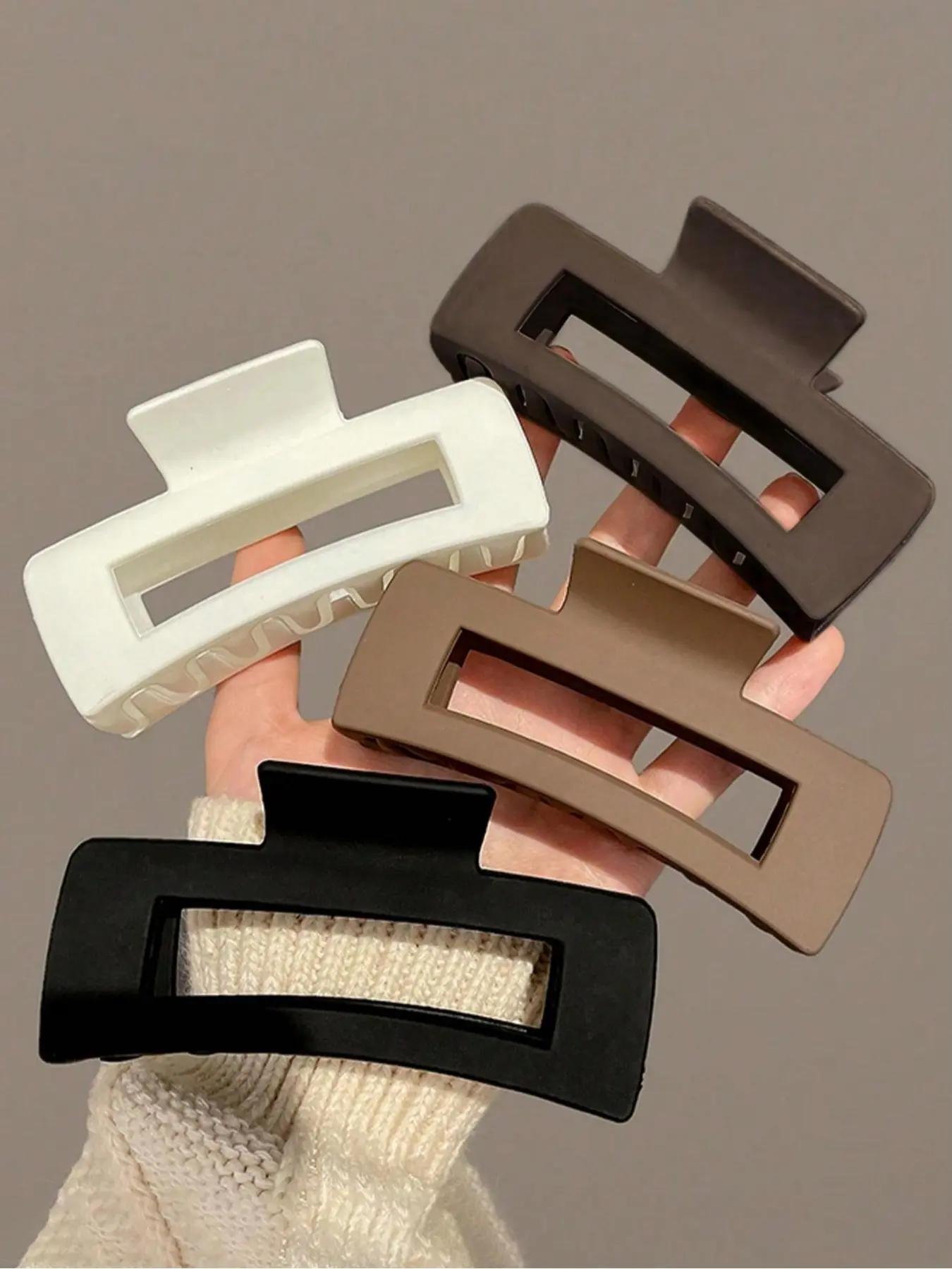 4-piece/1-piece women's black, white 4.13-inch/10.5cm square plastic hair clip, Flat claw clips, multifunctional, minimalist style, suitable for daily use, gatherings, commuting, vacations - used for styling, washing, makeup
