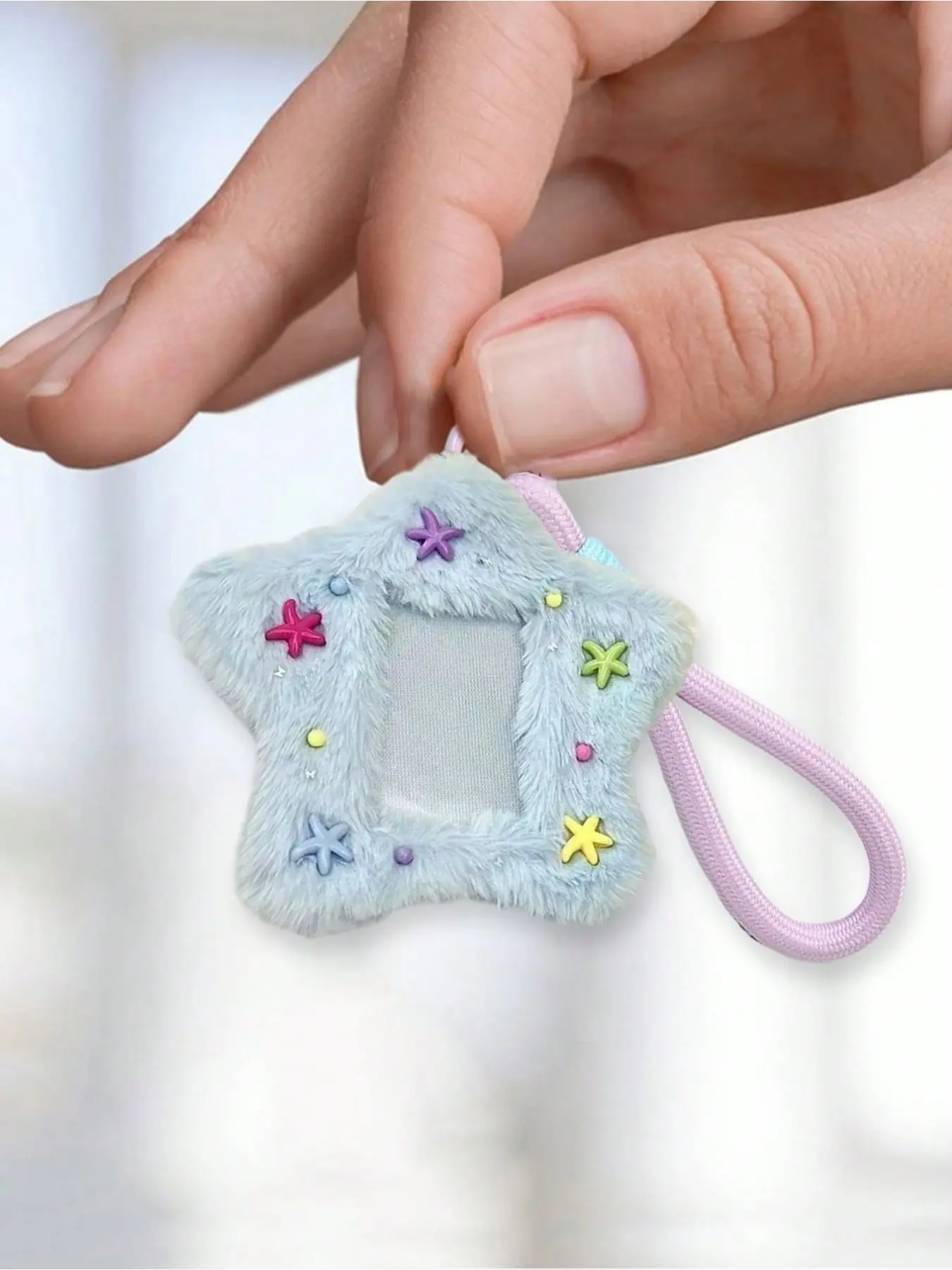 A cute star series mixed card sleeve, plush cartoon pattern, backpack keychain pendant, campus meal card holder, photo display pendant, fan club name tag holder, fashion accessory, ID holder, ID card case