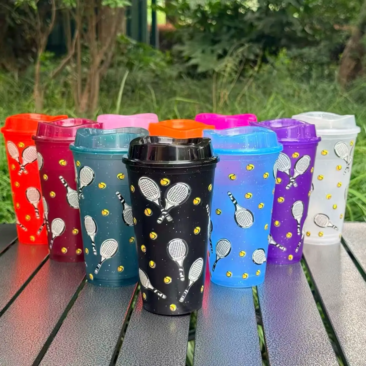 10pcs/16oz/475ml/Bright Glitter Plastic Tumblers With Lid,Iced Coffee Cup,Festival Party Supplies,Vibrant Tennis Racket And Ball Sports Motif Accent Piece, Modern Decorative Gift For Holiday Celebrations.