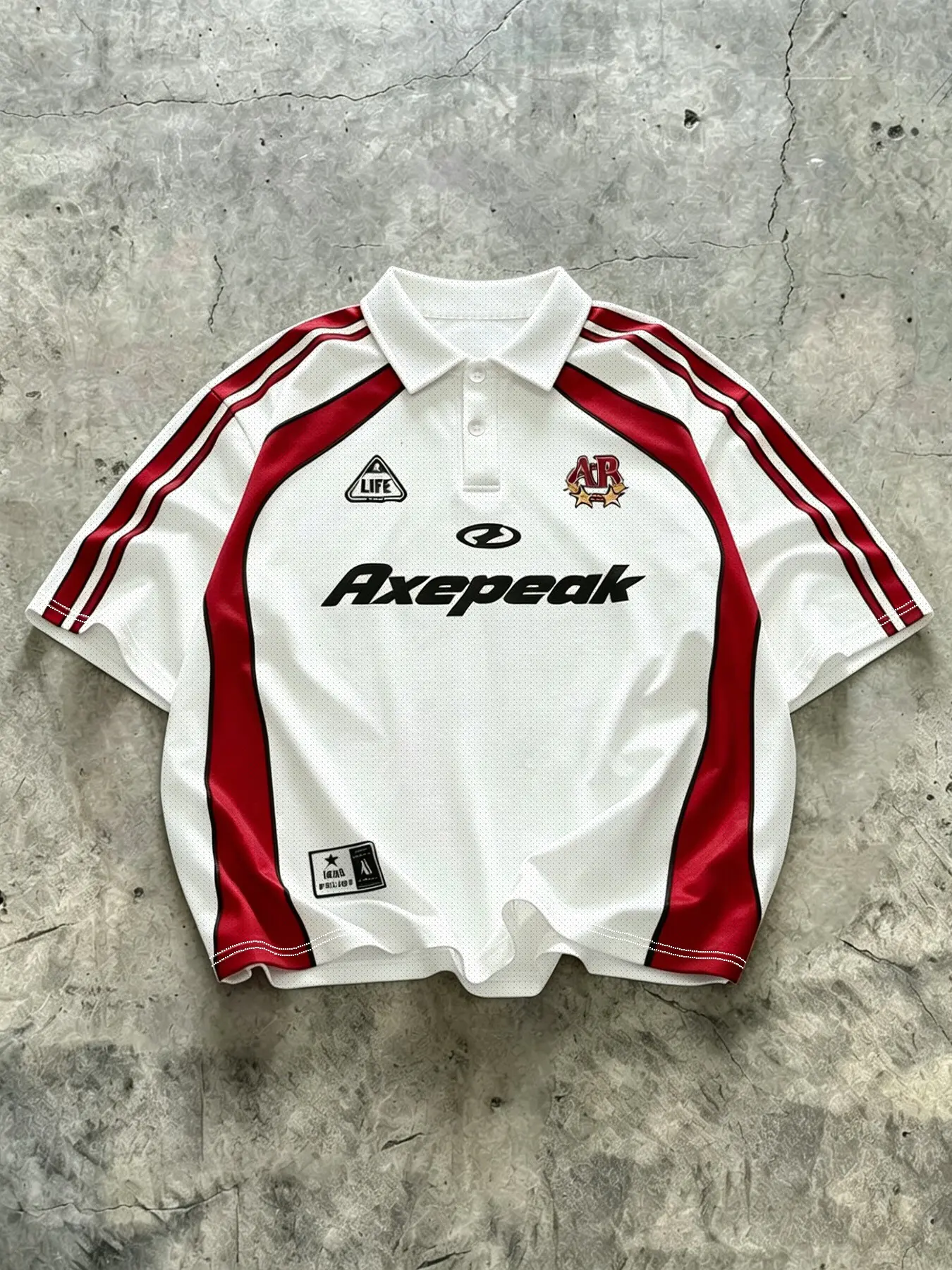 Men's White Red Contrast Stripe Short Sleeve Streetwear Polo Shirt, Axepeak Letter Multi Badge Chest Print, White Lapel Collar Half Button Placket, Loose Oversized Street Fit, Retro Soccer Daily Casual Top