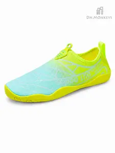 [Dn. Monkeys] Men's Gradient Color Block Quick-Dry Water Shoes, Anti-Slip Wear-Resistant Barefoot Beach Shoes, Swim Float Yoga Slip-On