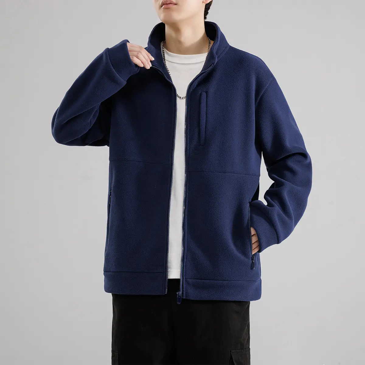 Men's stand up collar fleece jacket, full zipper soft and warm plush jacket, multi zipper pocket design, long sleeved loose casual jacket, lightweight windproof mid top, suitable for hiking, camping, travel, daily commuting, multi-functional and comfortab