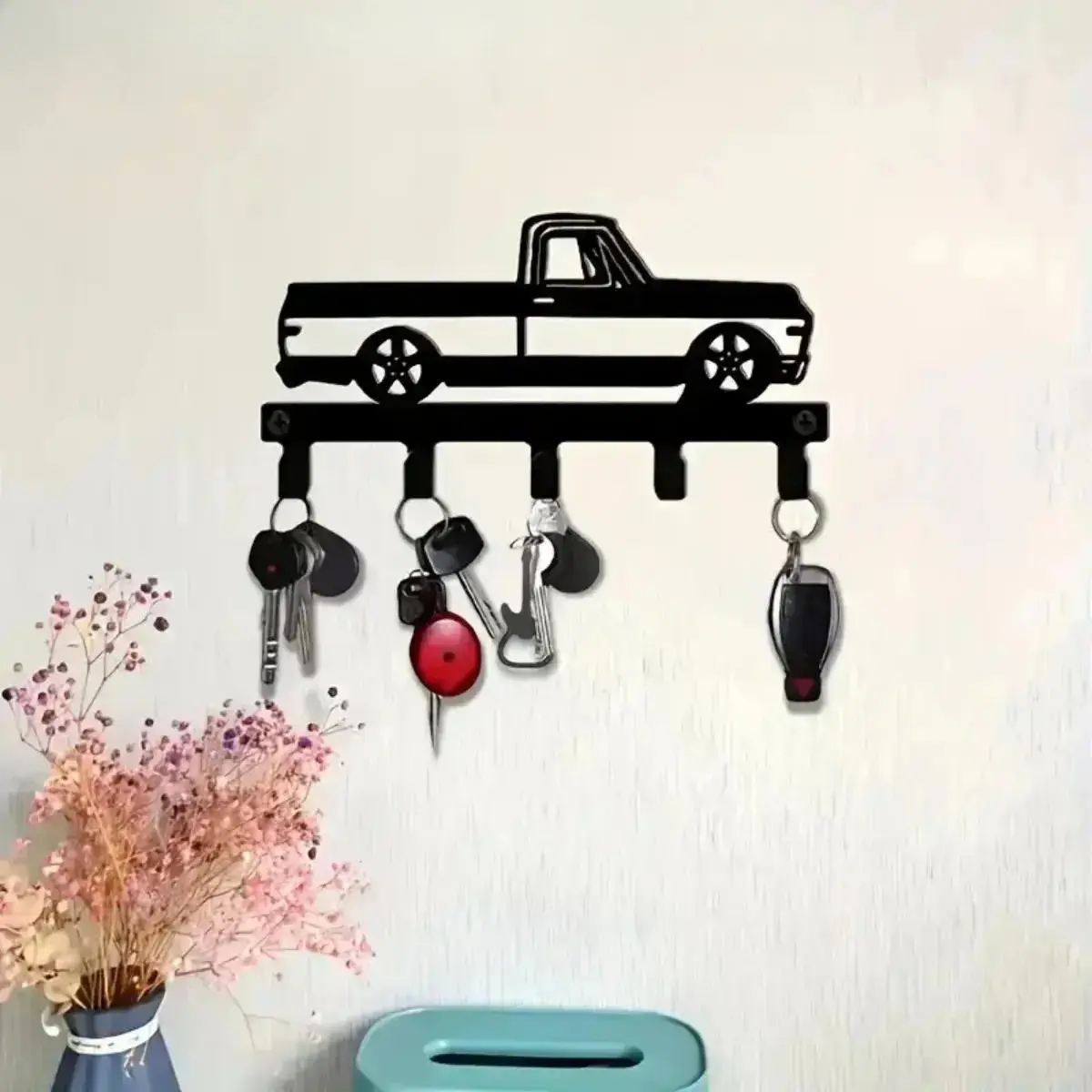 Rustic Cast Iron Truck Key Holder, Vintage Wall Mounted Key Rack with Hooks, Farmhouse Entryway Organizer Decor
