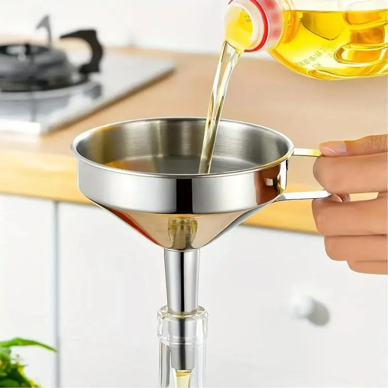Household Thick Oil Pouring Funnel with Filter - 13cm Diameter Universal Kitchen Sieve, Oil Leak Prevention Kitchen Utensil Gadget