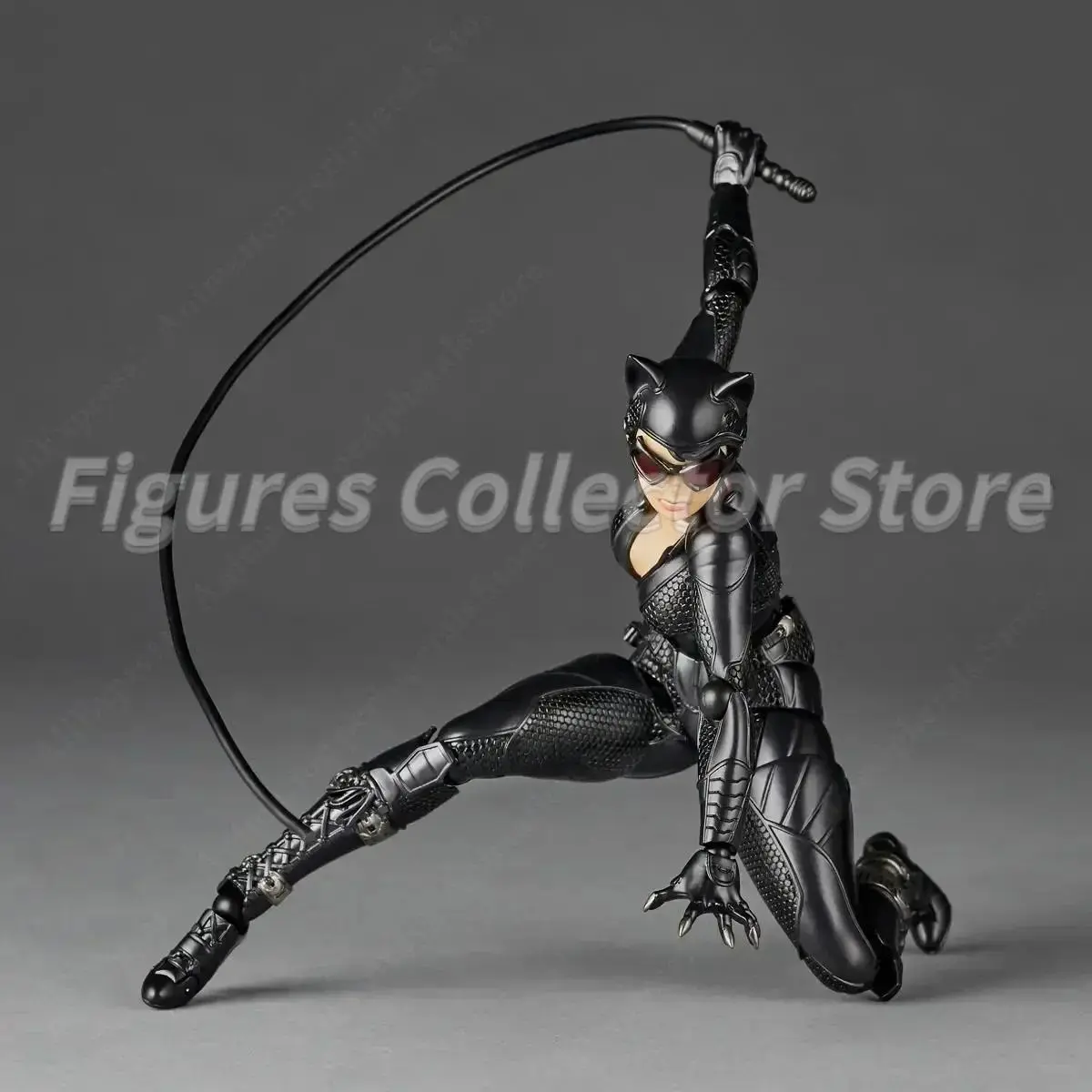 in stock KO Kaiyodo Revoltech Yamaguchi Catwoman KO Figuras Action Figure Collectible Toy Gift