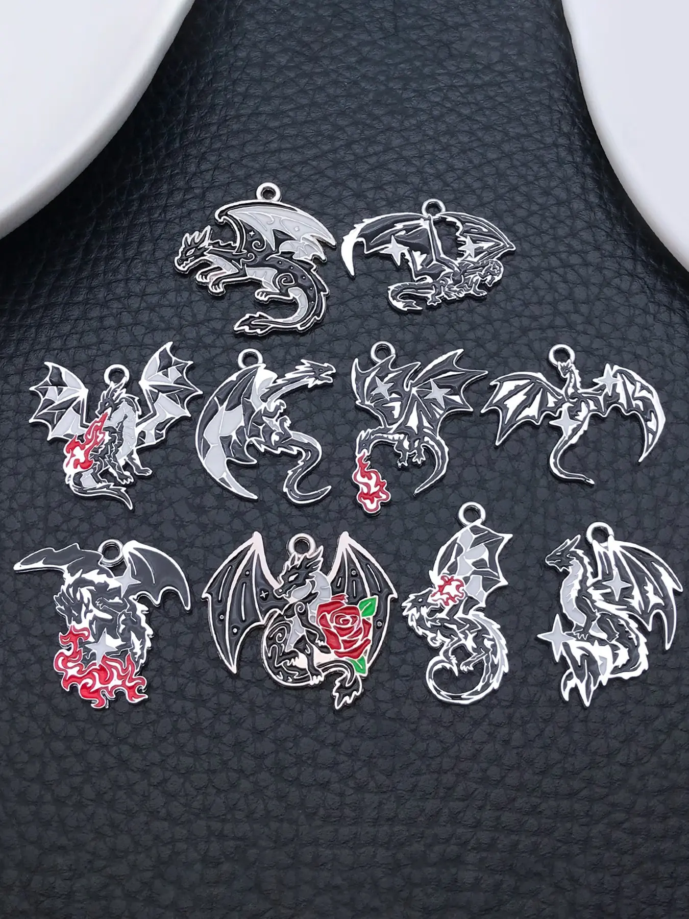 10pcs Mix Enamel Dragon Charms Gothic Flying Dragon Pendants with Rose Flame Pattern for DIY Earrings Necklace Bracelet Jewelry Making Supplies