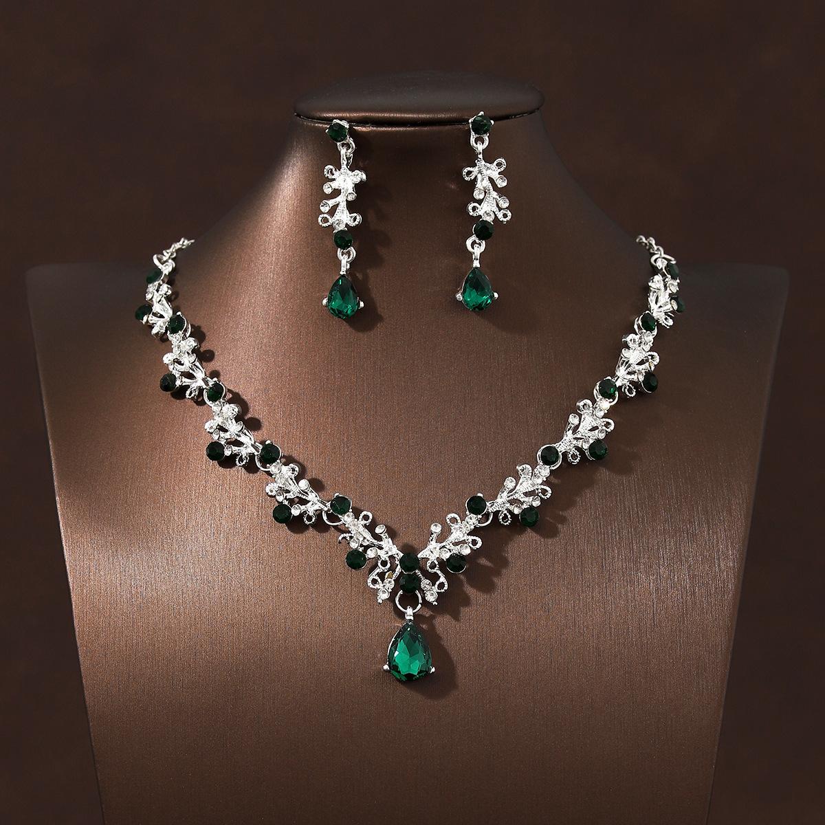 Vintage Emerald Green Teardrop Necklace Set, Women's Necklace & Earrings Set, Luxury Bridal Jewelry for Wedding & Banquet