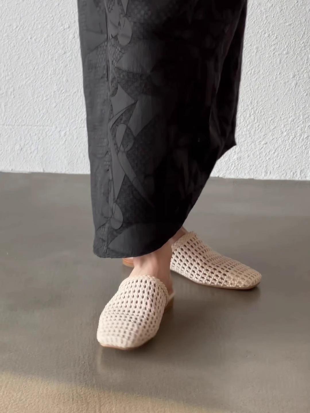 Woven Hollowed-Out Closed-Toe Mule Sandals for Women