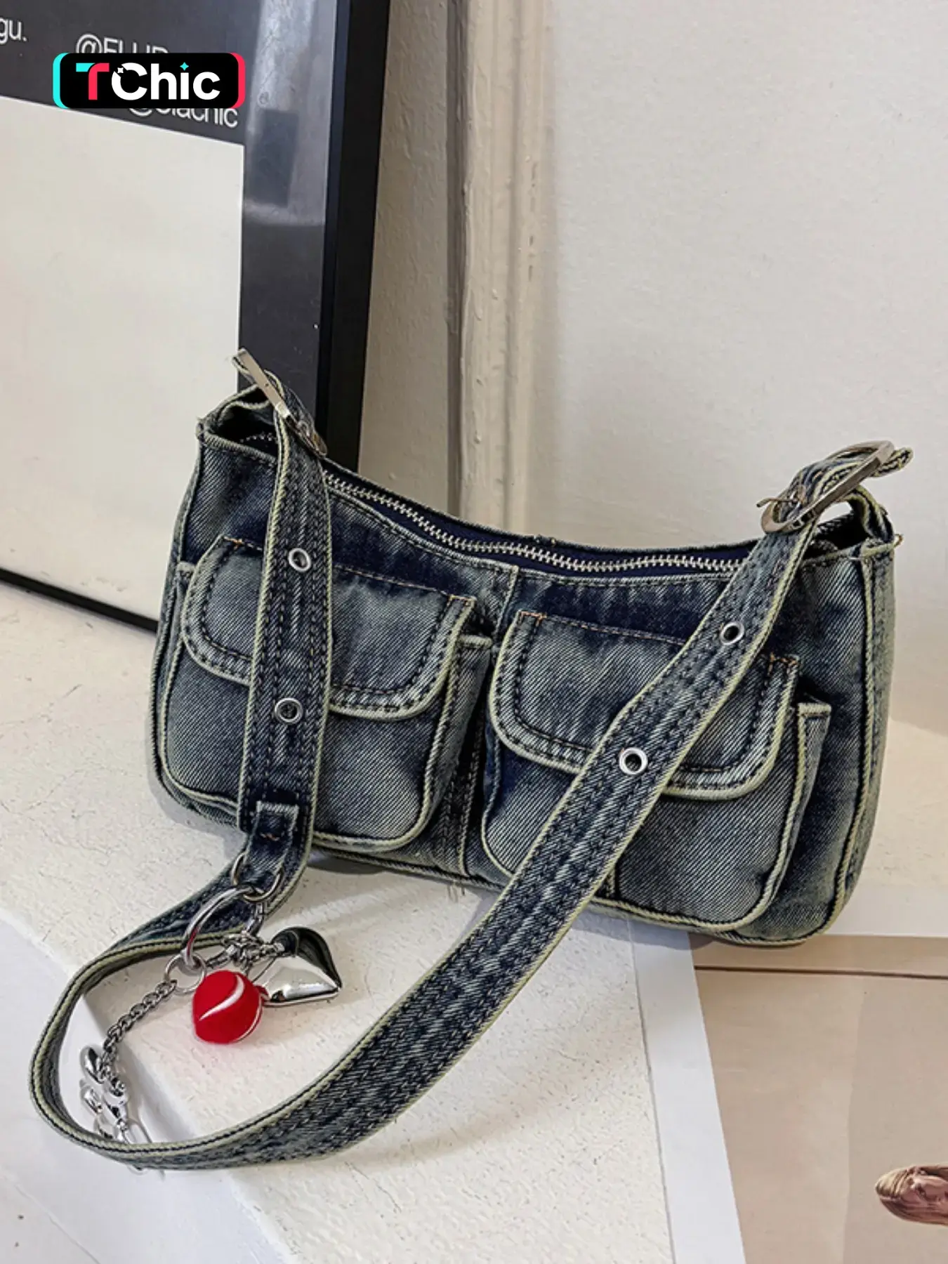 New Vintage Denim Shoulder Bag, Motorcycle Style, Versatile Casual Crossbody Bag with Pockets, Outdoor Travel Small Square Bag