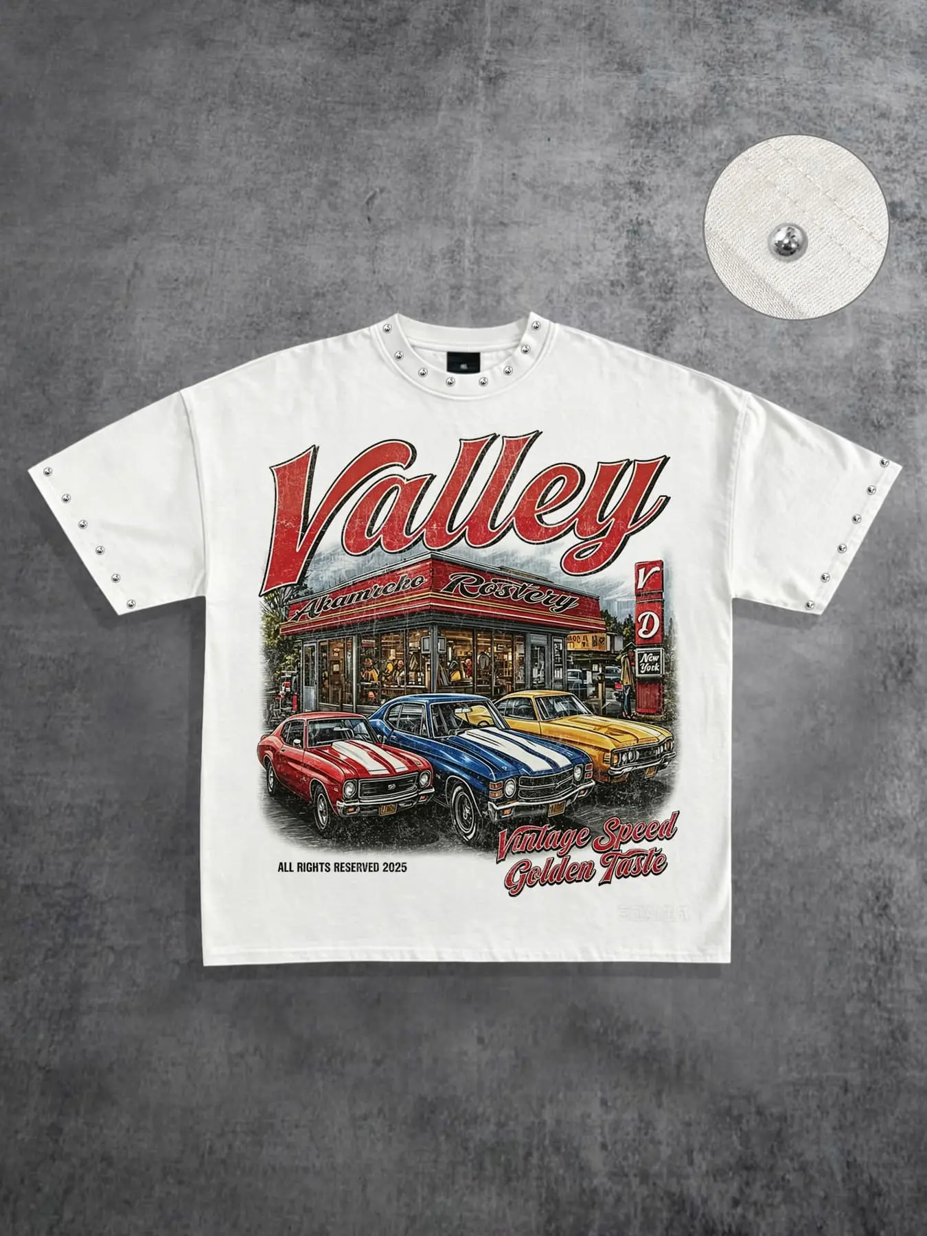 Retro classic car VALLEY road printed cotton men's T-shirt with metal rivet decoration, punk style short-sleeved, same style for men and women, Casual, outdoor street scene, white short-sleeved, everyday street retro