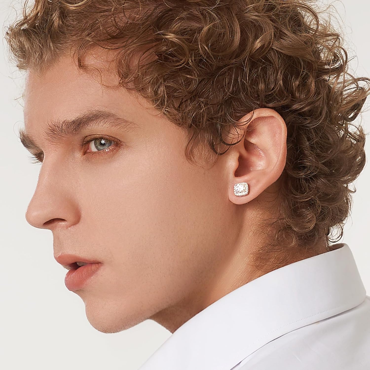 THE WELL KEPT Moissanite Stud Earrings, VVSI Quality D Color Round Cut, Lab Created 925 Sterling Silver with 18K White Gold Plated, Double Halo Design – Idea Gift for Women Men