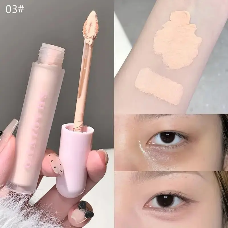 Water-light concealer, super thin and hydrating, smooth and blends perfectly without creasing, gently hides dark circles, blemishes, and under-eye hollows, giving a fresh, natural look, perfect for everyday makeup or detailed touch-ups.