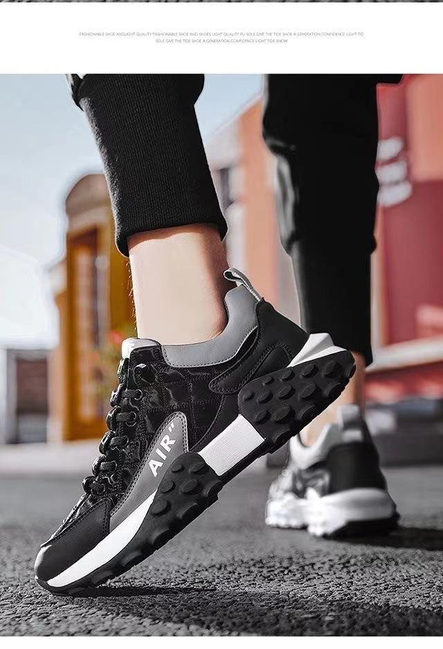 2026 New Fashionable Sports Casual Shoes, Trendy Dad Shoes, Thick-Soled Men's Outdoor Lightweight Sneakers