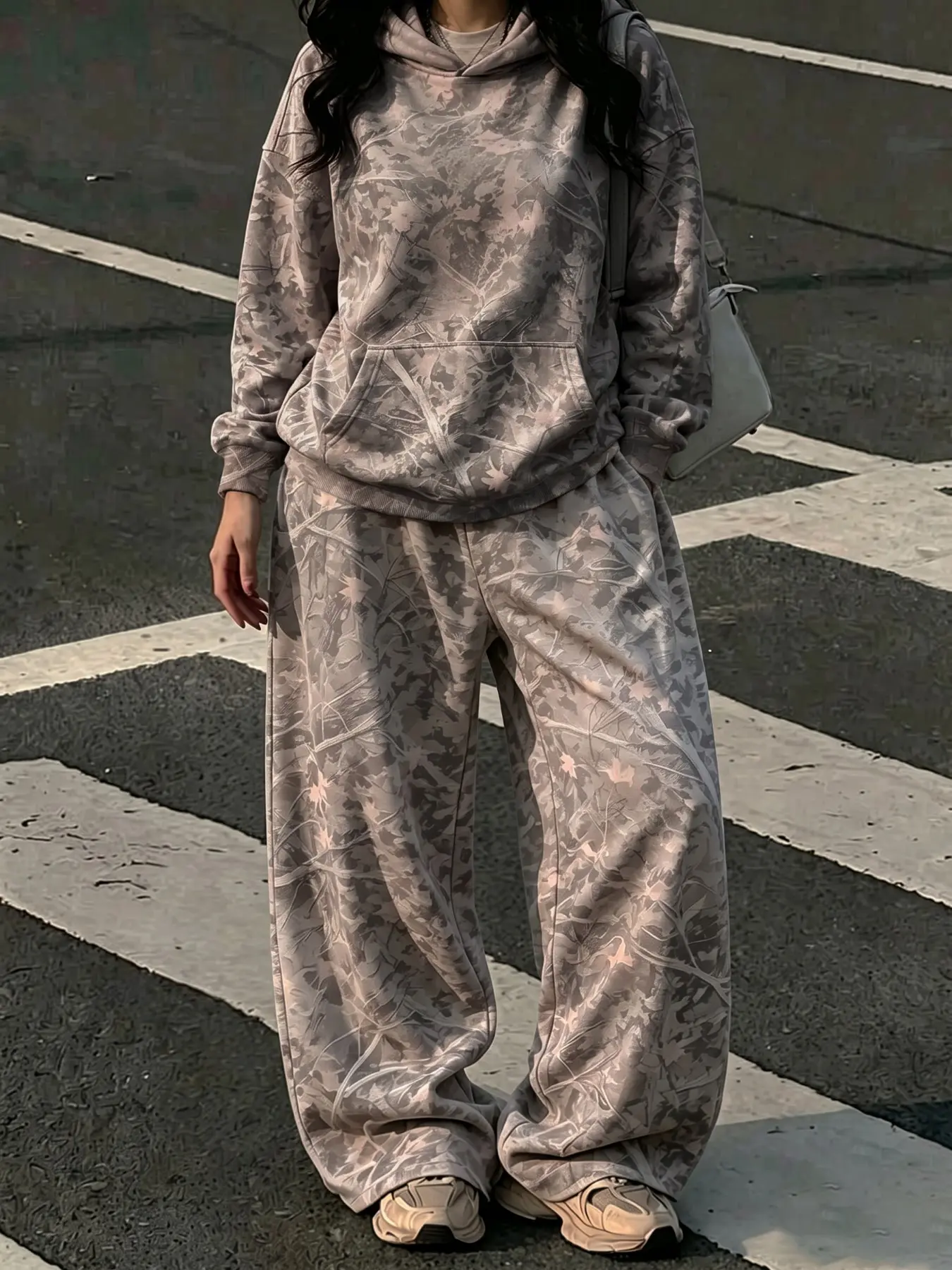 2 pieces, women's autumn camouflage leaf full print hooded Oversize loose hoodie+drawstring pocket wide leg pants, Y2K fashionable street style sports suit