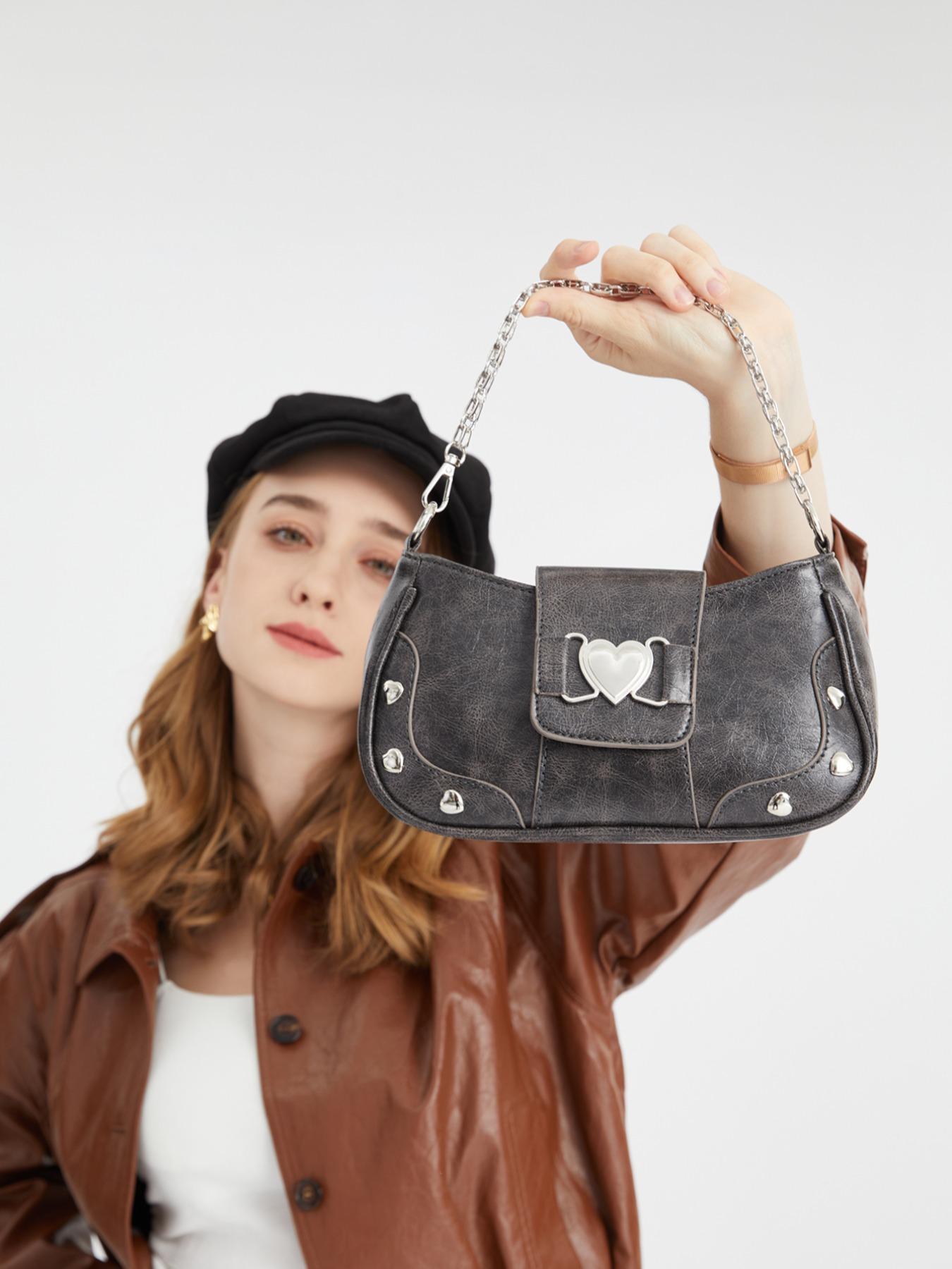 Women's Fashion Chain Decor Shoulder Bag, Heart Decorated Crocodile Textured Pu Leather Bag for Daily Used, Trendy All-match Underarm Bag, Cute Y2k Punk Style Hobo Dumpling Bag, Casual Zipper Purse, Chic Chain Crossbody