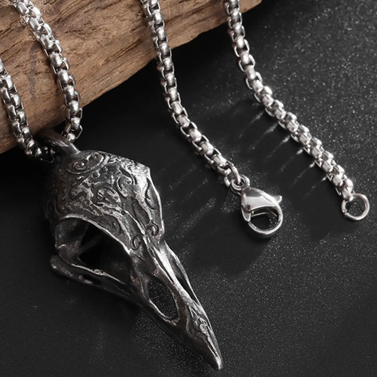 Men’s Viking Raven Pendant Necklace - Nordic Engraved Stainless Steel Jewelry with Raven Charm, Gothic Norse Warrior Style Accessory for Gifting