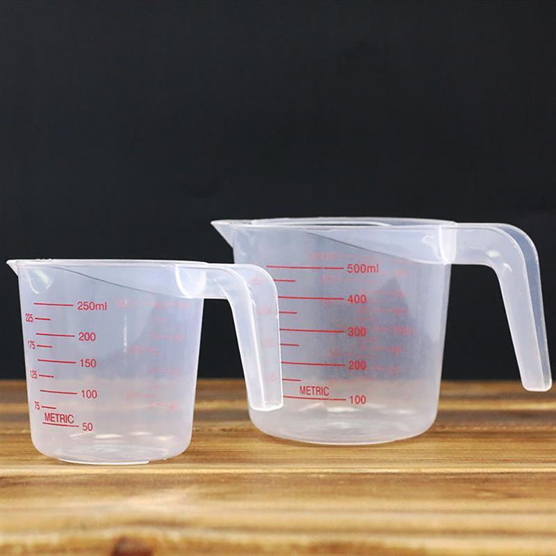 3-Pack Plastic Measuring Cups Set with Spout, Stackable BPA-Free Transparent Beakers with Red Measurements for Kitchen Baking & Liquid Measuring - 8.45oz, 16.91oz, 33.81oz Capacity