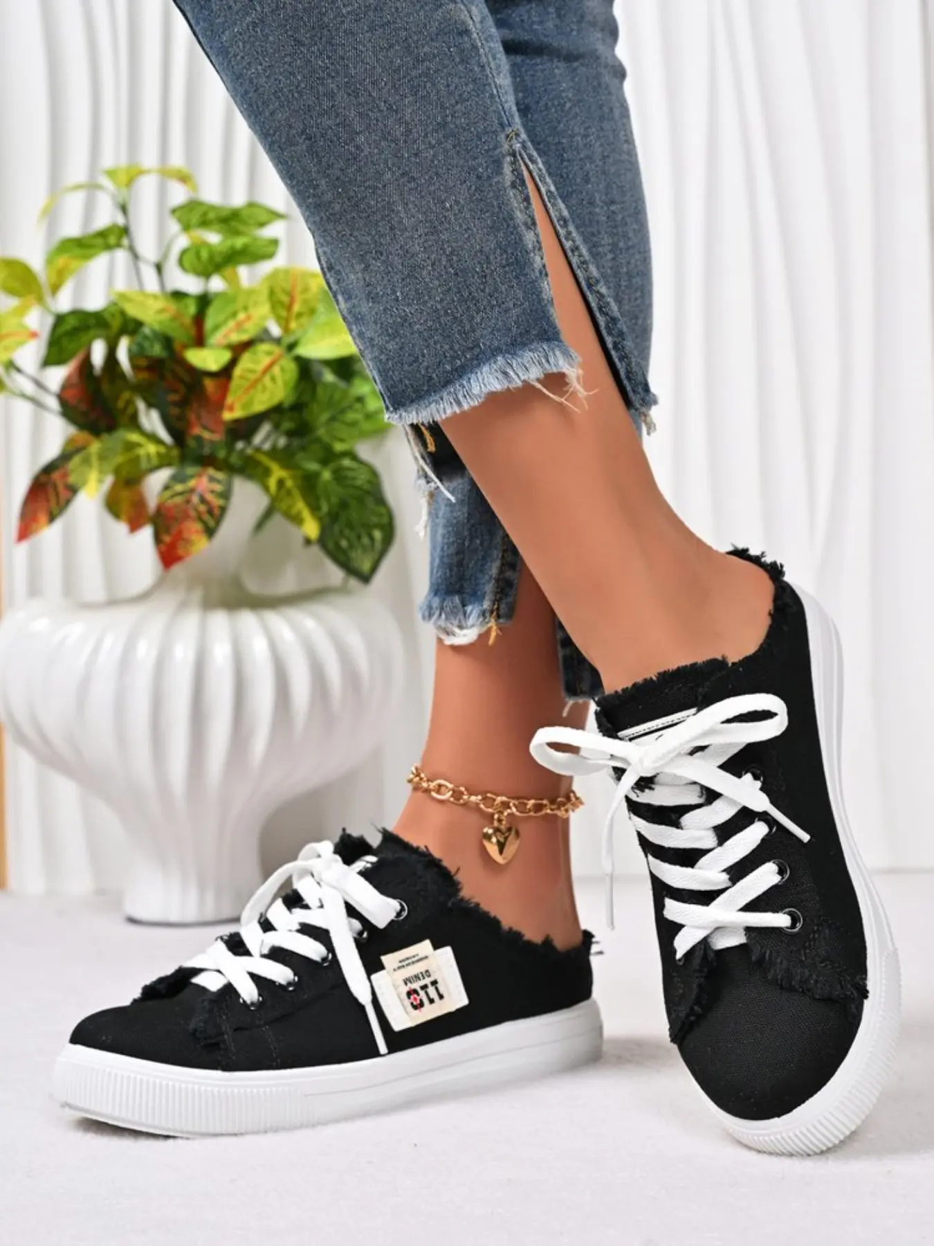 Women's Denim Two-Way Canvas Shoes, Backless Lazy Half-Slip-On Sneakers, Vintage Worn Label Laces, Casual Flat Shoes