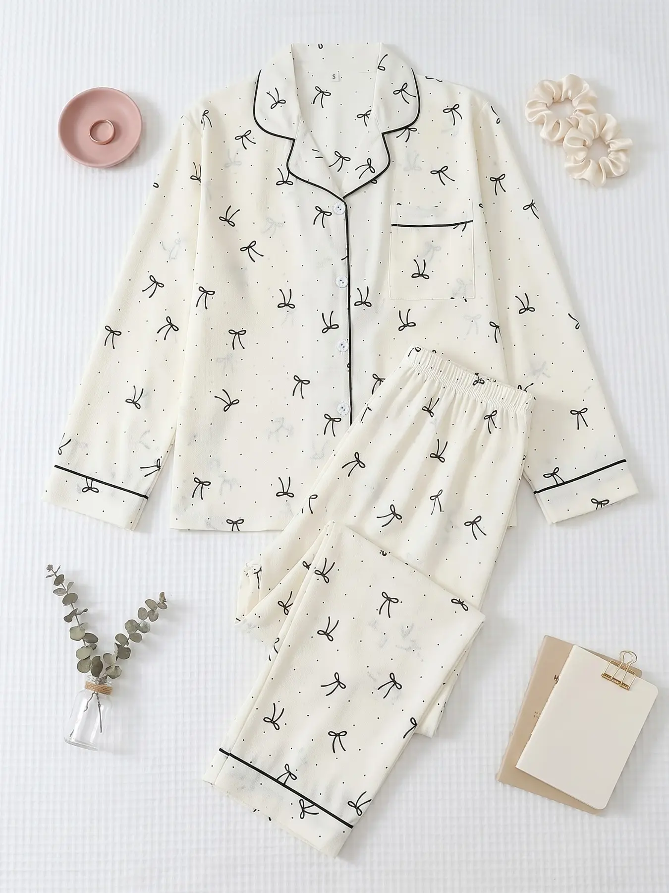 Women's Two-Piece Spring Fall Pajama Set, Long Sleeve Button-Up Shirt and Pants, Casual Home Wear, Polka Dot Bow Print