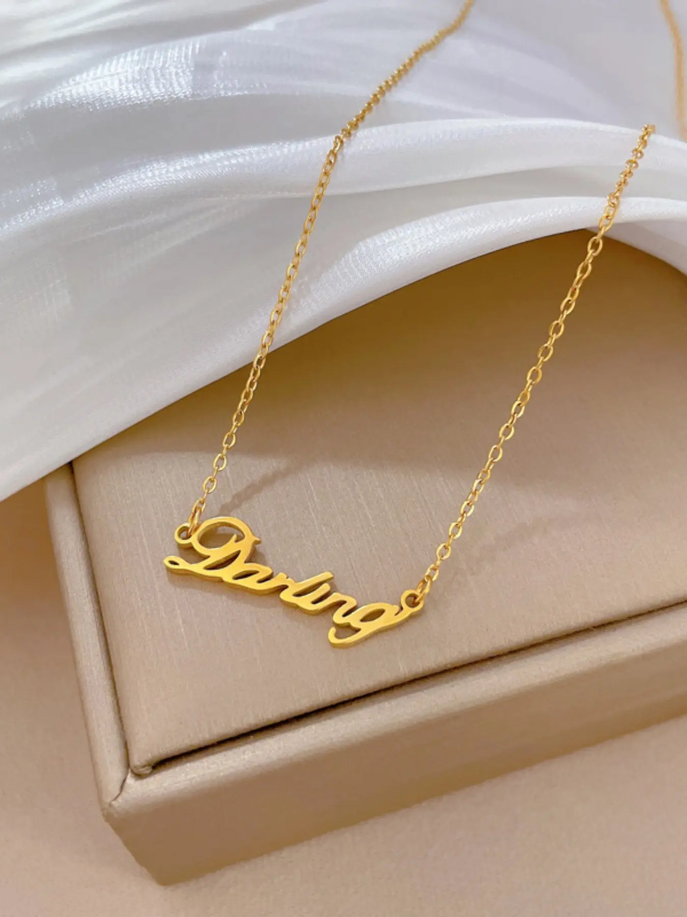 Style Mother Love Mom Necklace, Elegant Stainless Steel Lockbone Chain, Non-Fading Daily Gift Accessory, All Seasons Wear