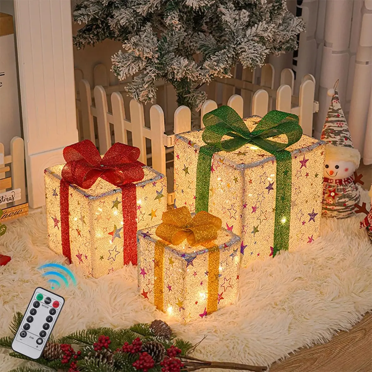 Lighted Gift Box Set of 3 - Silver Star Pre-Lit Present Boxes, Tower of Small/Medium/Large Decor Boxes for Indoor Outdoor Christmas Decorations, Modern Unisex Holiday Home Decor, Christmas aesthetic