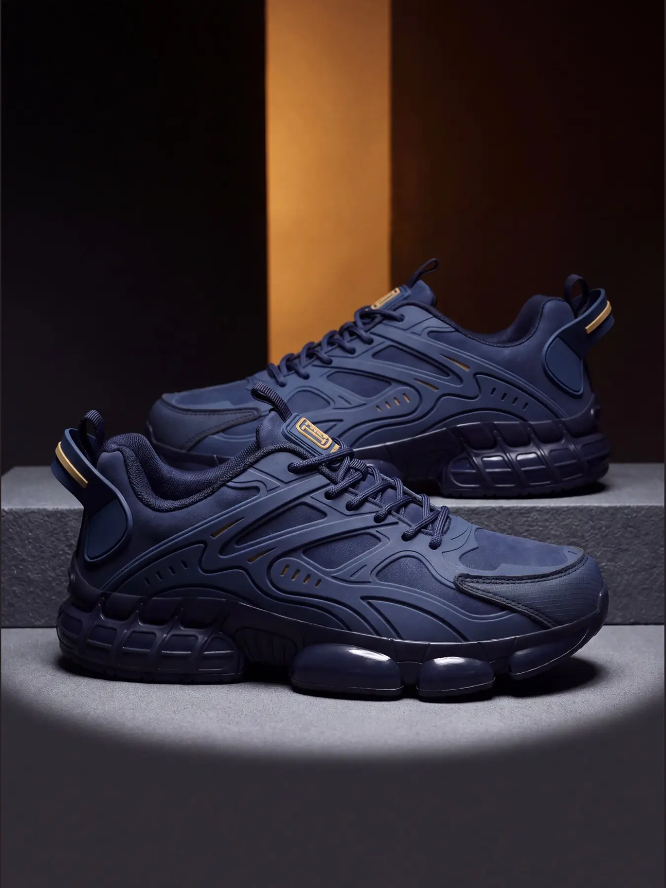 Men's Tactical Running Shoes, Crystal Air Cushion, Durable PU Leather, Sporty Style, All Seasons, Medium Width, Tpu Sole