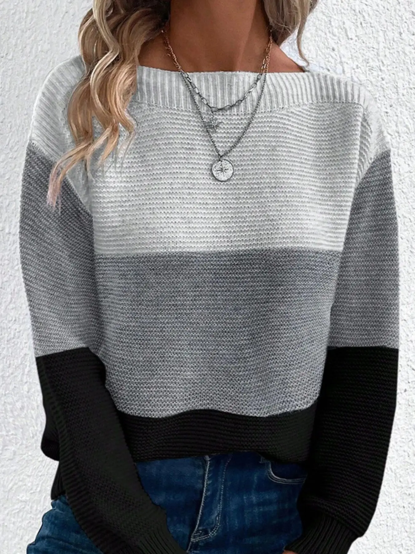2026 New Style Women's Autumn-Winter Knit Sweater, Color-Blocked Spliced Crew Neck, Long-Sleeve Pullover Top Jumper, Fitted Yarn Clothing