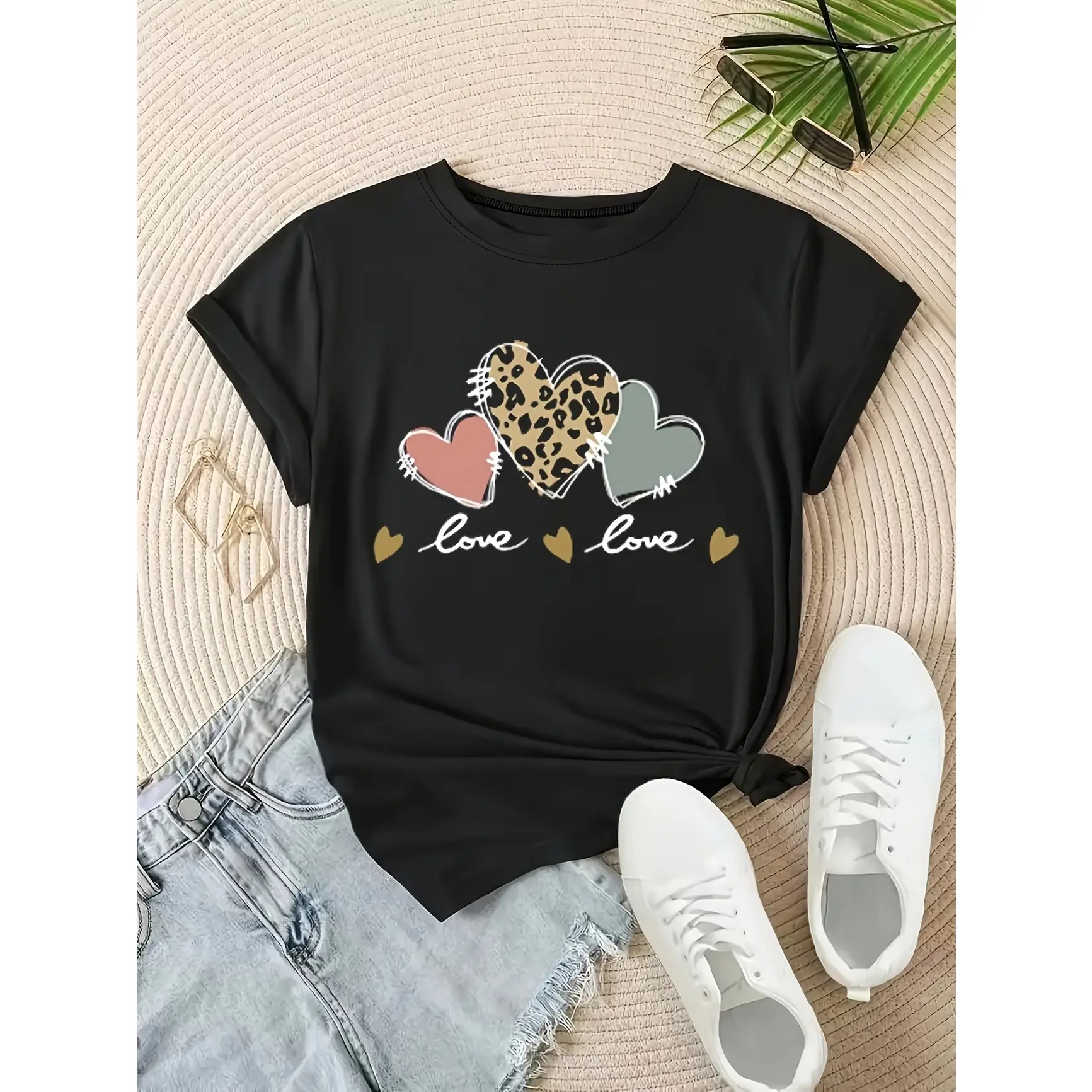 Leopard Print Heart Love Graphic Oversized Cotton T‑Shirt, Cute Fashion Outfit, Valentine Heart Theme, Perfect Valentine Gift For Her, Best Holiday Present For Lovers Family Friends