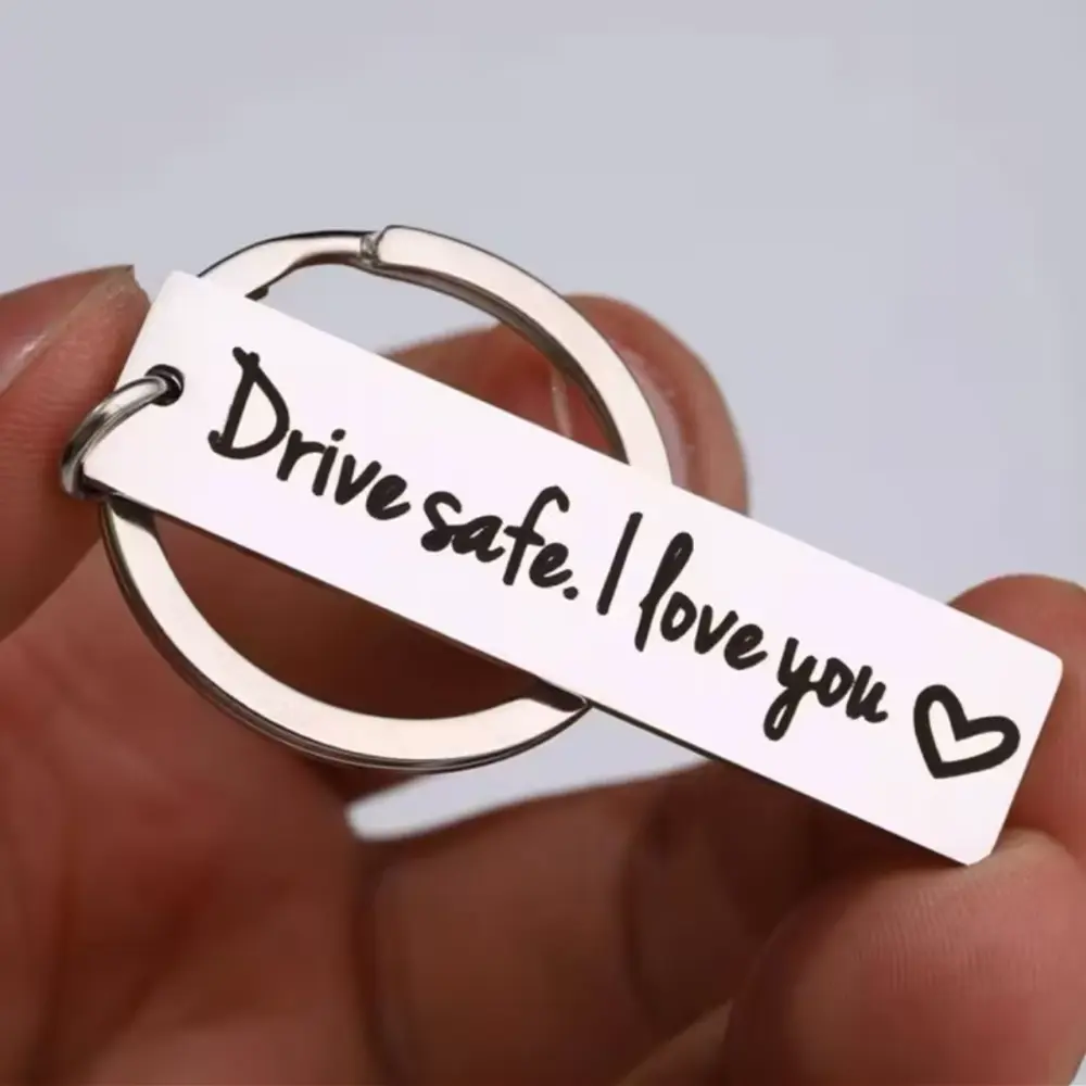 Drive Safe I Love You Engraved Keychain, Silver Stainless Steel Inspirational Key Ring, Sweet Heart Pattern Rectangular Tag Key Chain, Romantic Sentimental Car Bag Hanging Accessory, Thoughtful Anniversary Birthday Valentine Gift for Boyfriend Husband Fia