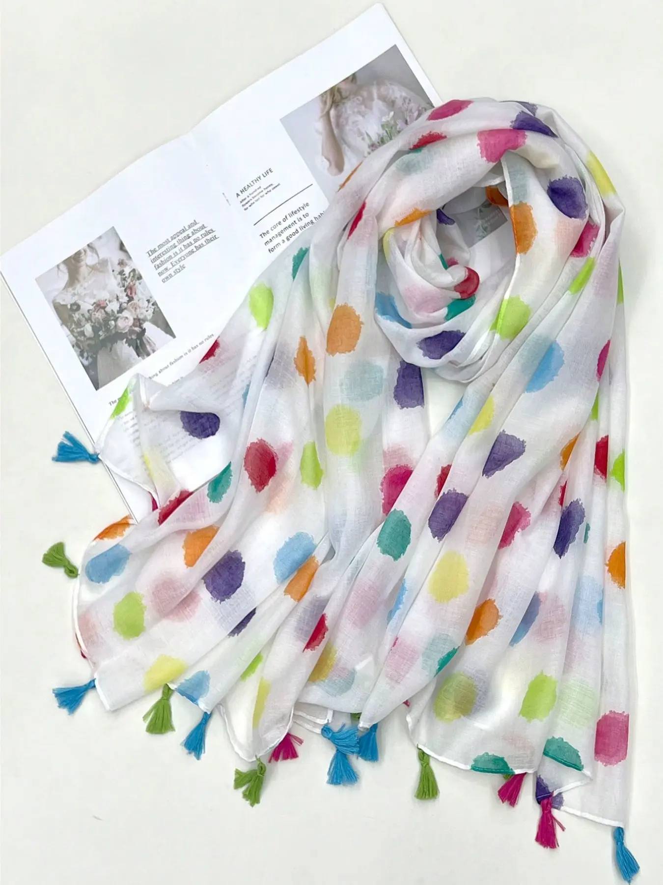 Women's Fashionable Round Dot Scarf, Neck Scarf, Colorful Casual Sun Protection Wrap, Perfect for Vacation and Autumn-Winter, New Arrival