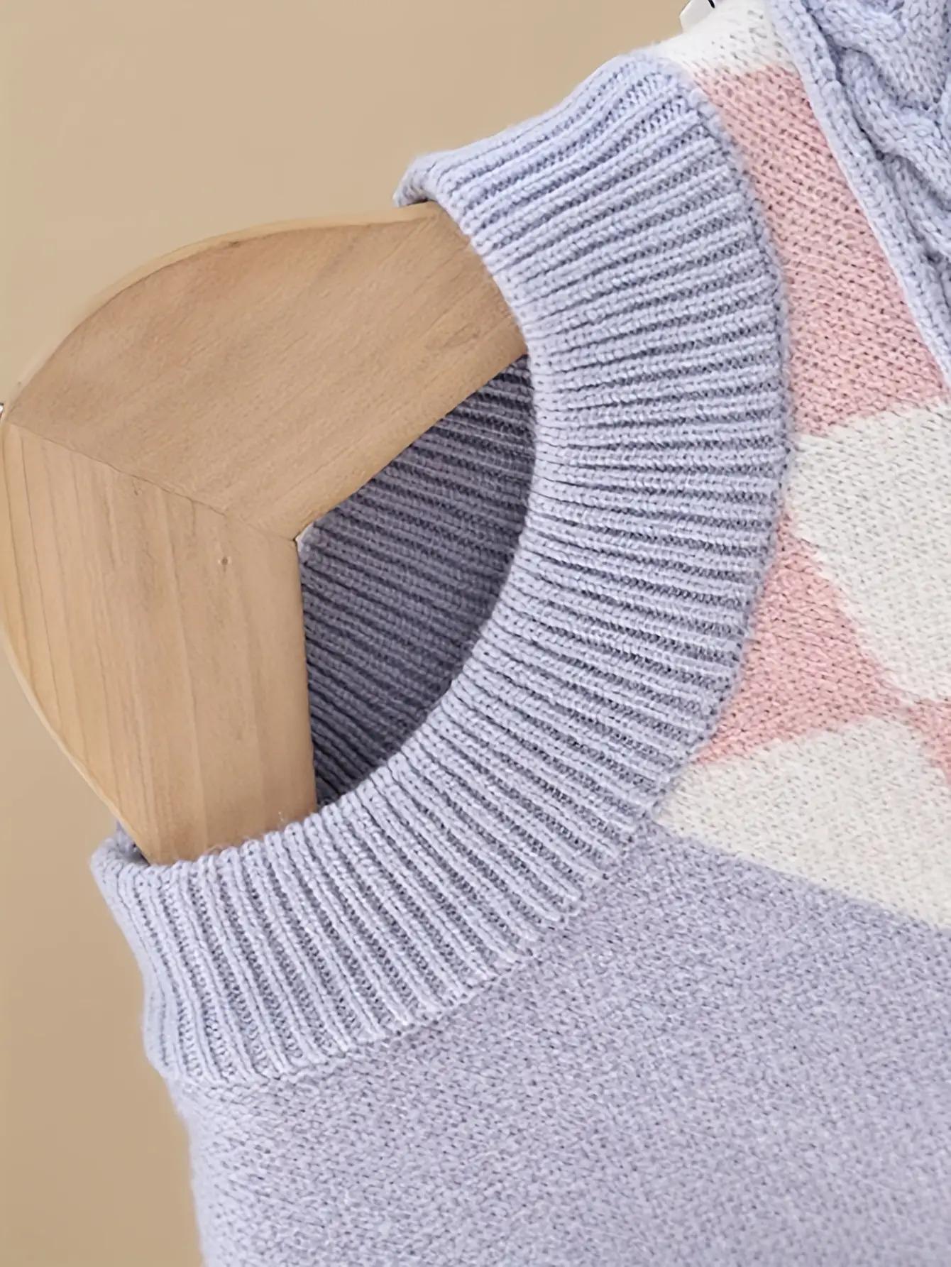 Adorable Girls' Bear Backpack Sweater, Round Neck with Bear Decoration and Checkered Pattern Pullover for Spring/Fall, Perfect Holiday Gift