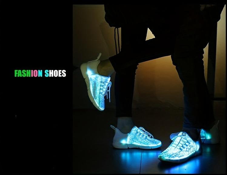 Men's and women's fashionable sports shoes with colorful flashing lights, rechargeable and breathable, suitable for parties, outdoor sports, weddings and daily wear, casual shoes, lace-up style, modern shoes colorful shoelace