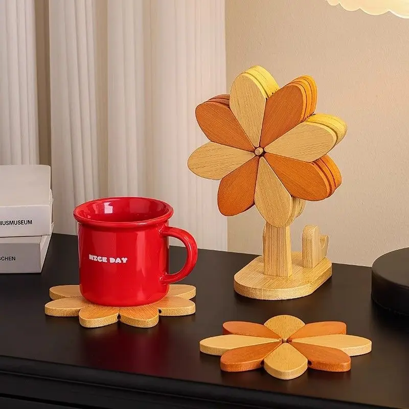 Windmill Decor Heat Resistant Trivet Mat, Multifunctional Hot Dish Holder for Kitchen & Dining Table